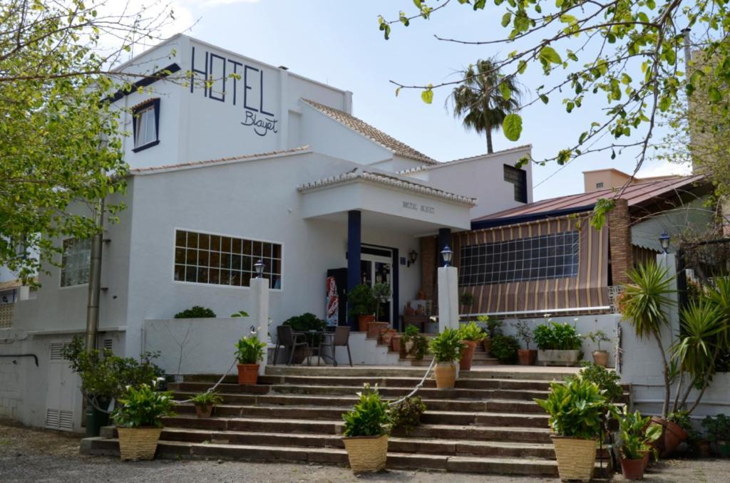 Hostal Blayet บาเลนเซีย ภายนอก รูปภาพ