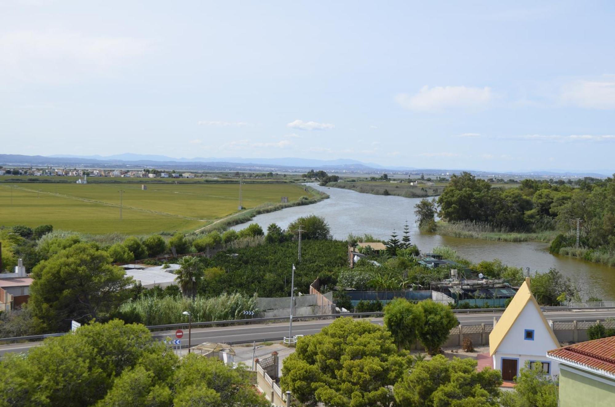 Hostal Blayet บาเลนเซีย ภายนอก รูปภาพ