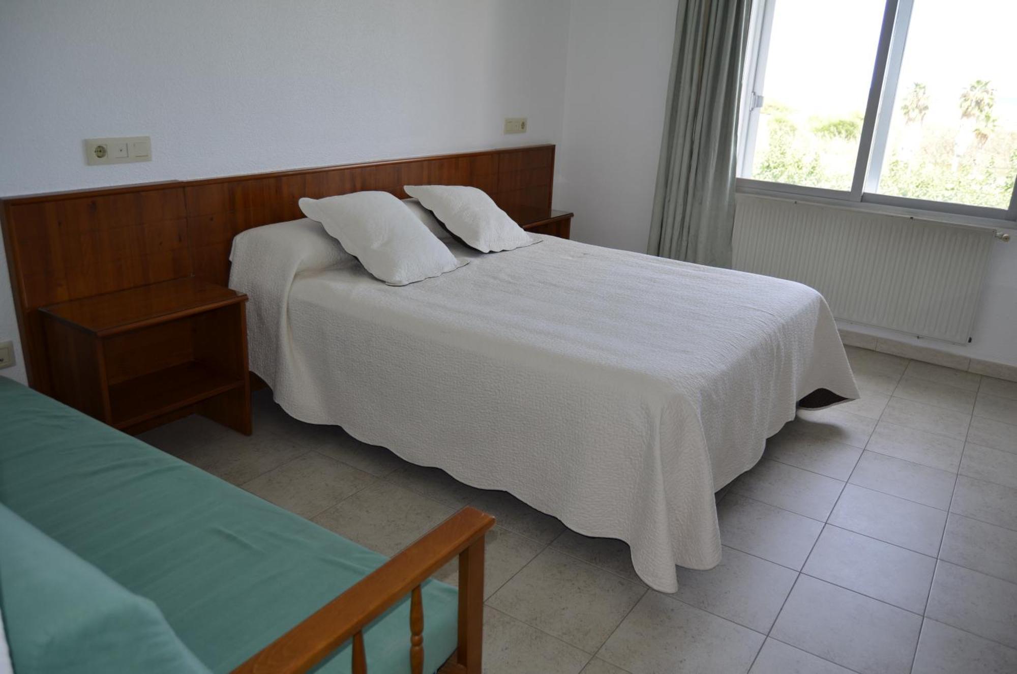 Hostal Blayet บาเลนเซีย ภายนอก รูปภาพ
